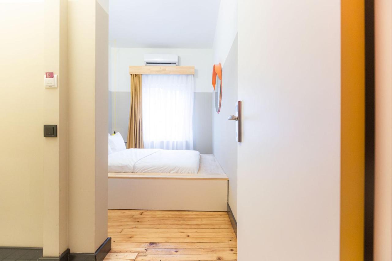 Popstel Hotel Istanbul Bagian luar foto